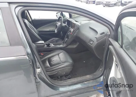 2013 Chevrolet Volt from USA, damaged, VIN 1G1RD6E48DU133798